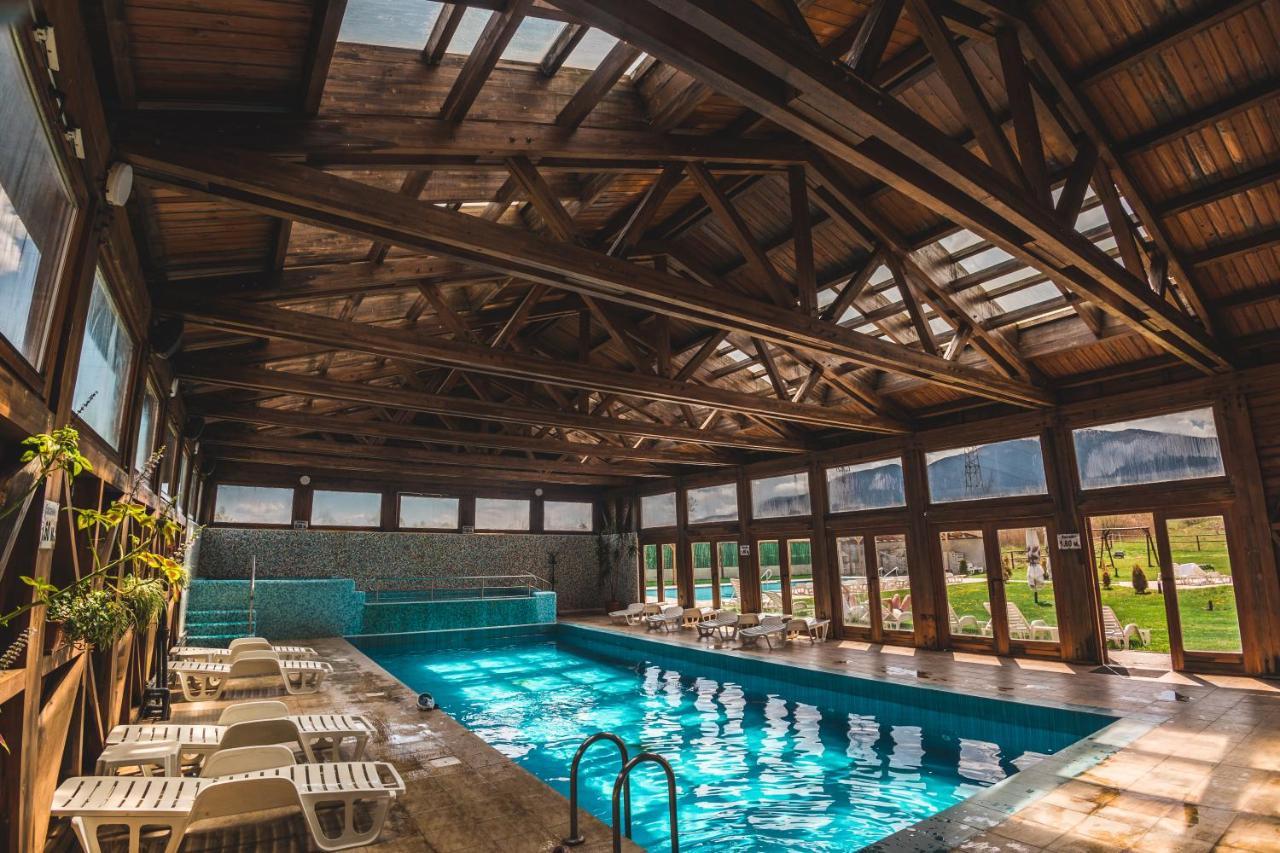 Thermal Hotel Seven Seasons Banya  Bagian luar foto