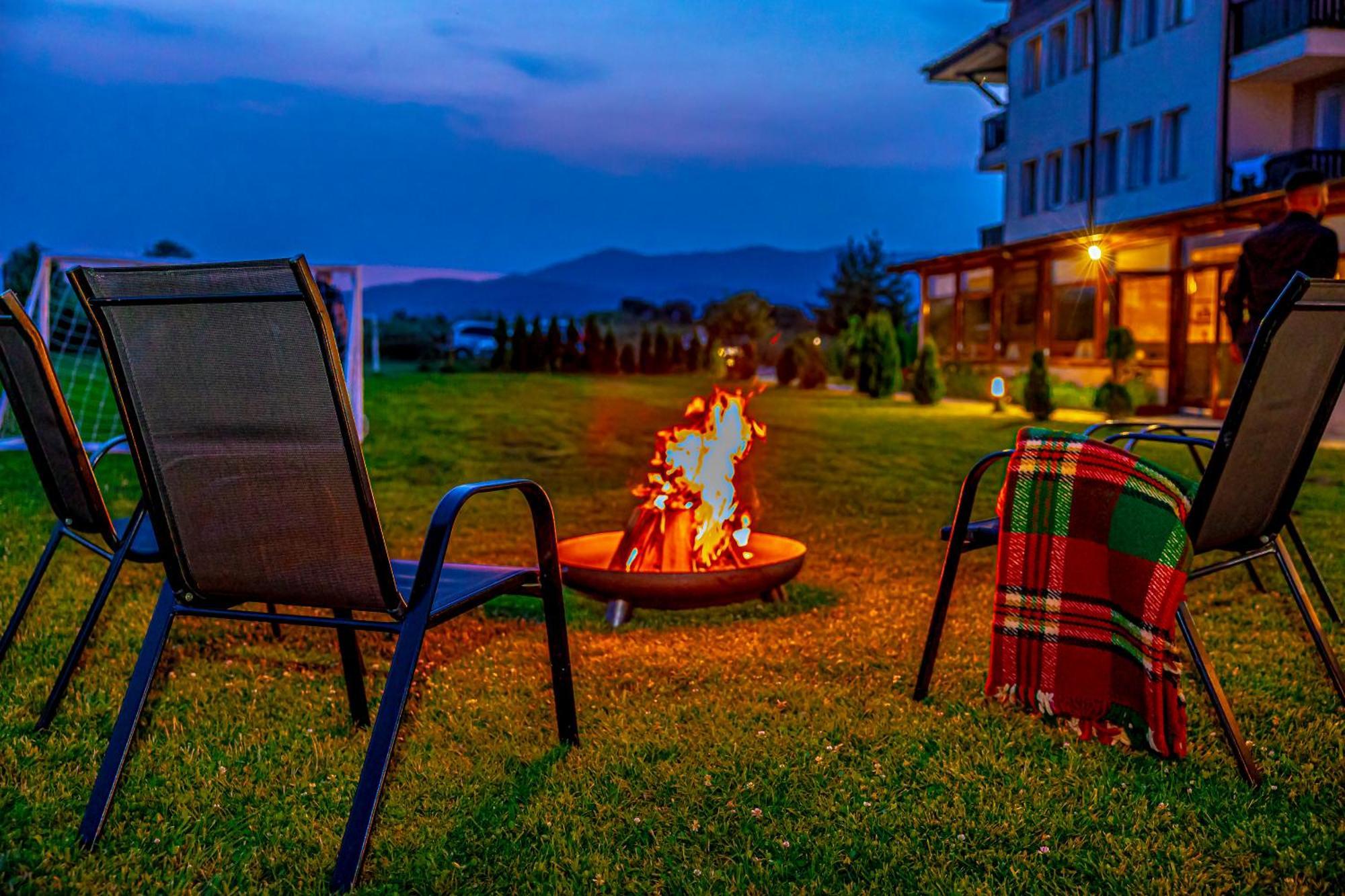 Thermal Hotel Seven Seasons Banya  Bagian luar foto