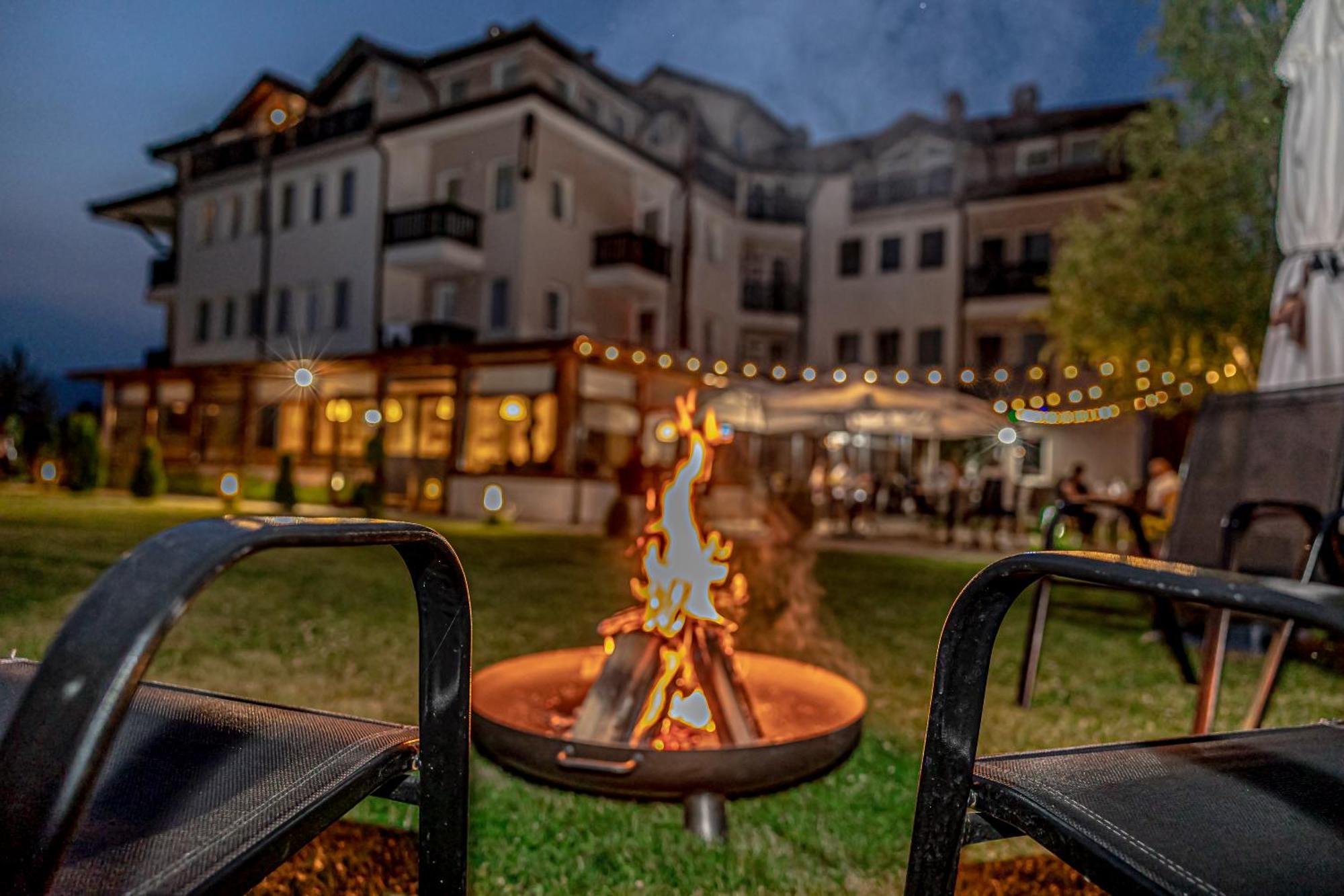 Thermal Hotel Seven Seasons Banya  Bagian luar foto